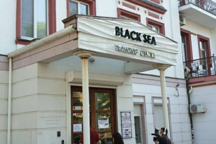 В Одессе прошли обыски в частных учебных центрах для моряков  